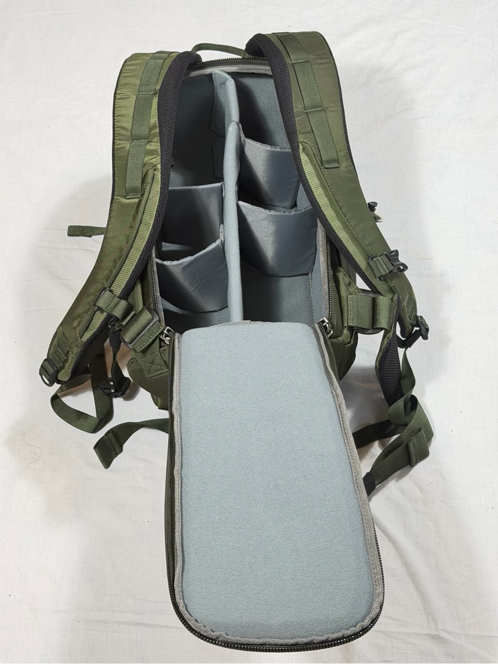 Think Tank MindShift BackLight Sprint 15L Camera Backpack Green Rain Cover - Picture 6 of 15